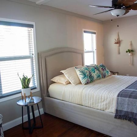 Two Bedroom Ranch With Private Deck Close To Beach Lake Worth Beach Buitenkant foto