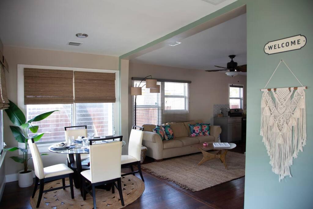 Two Bedroom Ranch With Private Deck Close To Beach Lake Worth Beach Buitenkant foto